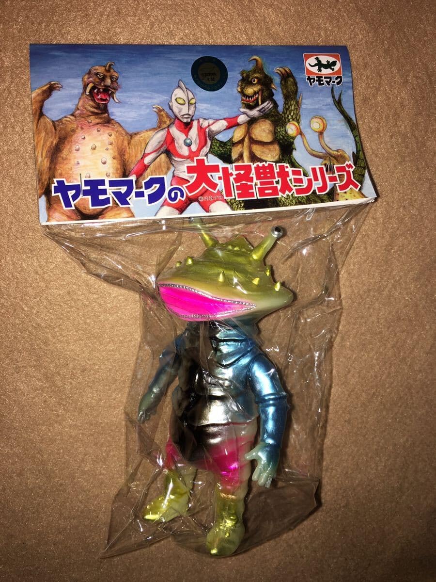 ヤモマーク フェミゴン ソフビ ブロッパス 塗装 ウルトラマン 2026年